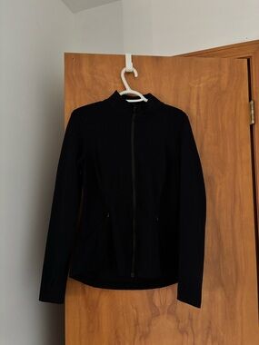 BLACK JACKET
